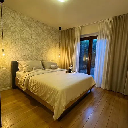 Bed And Bike Milena Apartment Vrsar Exterior photo